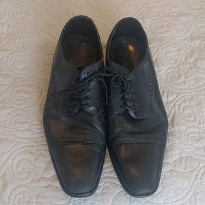 Black leather dress shoes